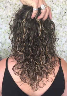 Curly hair hotsell extensions auckland